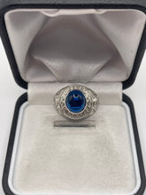 Load image into Gallery viewer, Silver Oxford university ring
