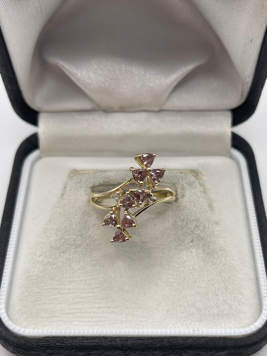 9ct gold quartz and diamond ring