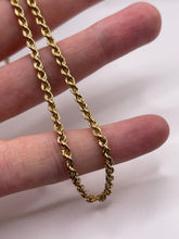 Load image into Gallery viewer, 9ct gold chain 74
