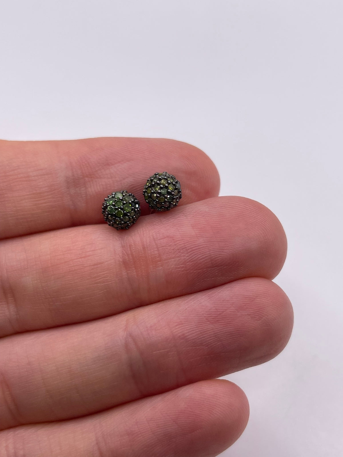 9ct white gold green diamond earrings