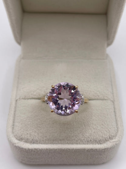 9ct gold amethyst and diamond ring