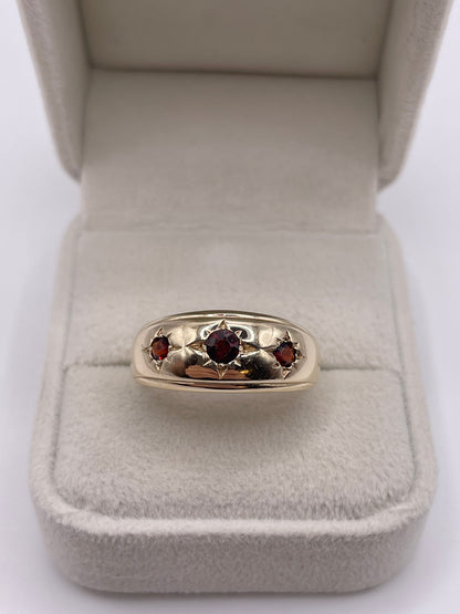 9ct gold garnet gypsy ring