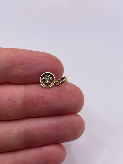 9ct gold diamond pendant