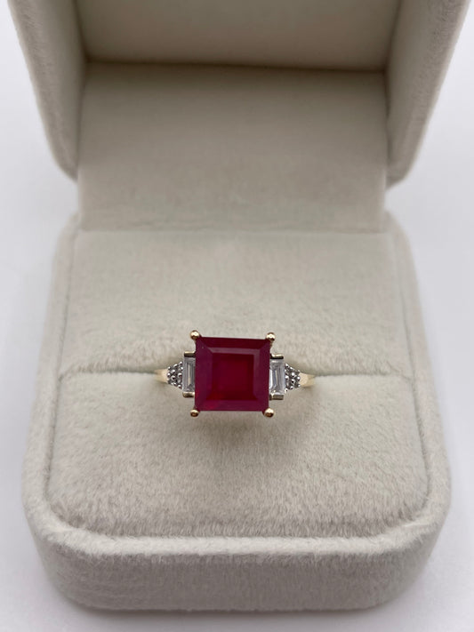9ct gold ruby and zircon ring
