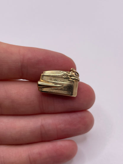 9ct gold lighter charm