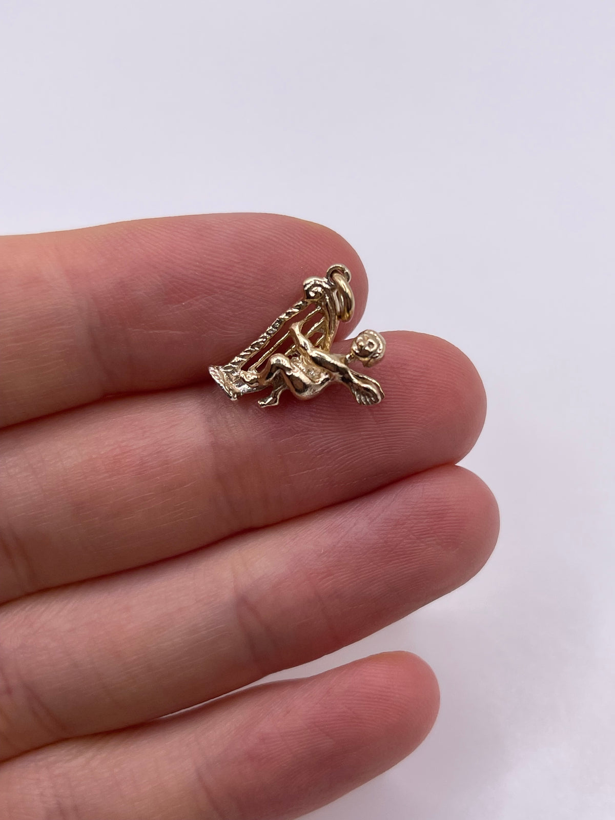 9ct gold cherub charm
