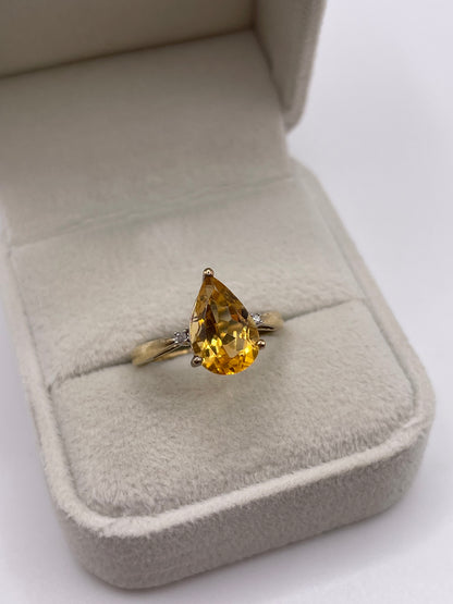9ct gold citrine and diamond ring