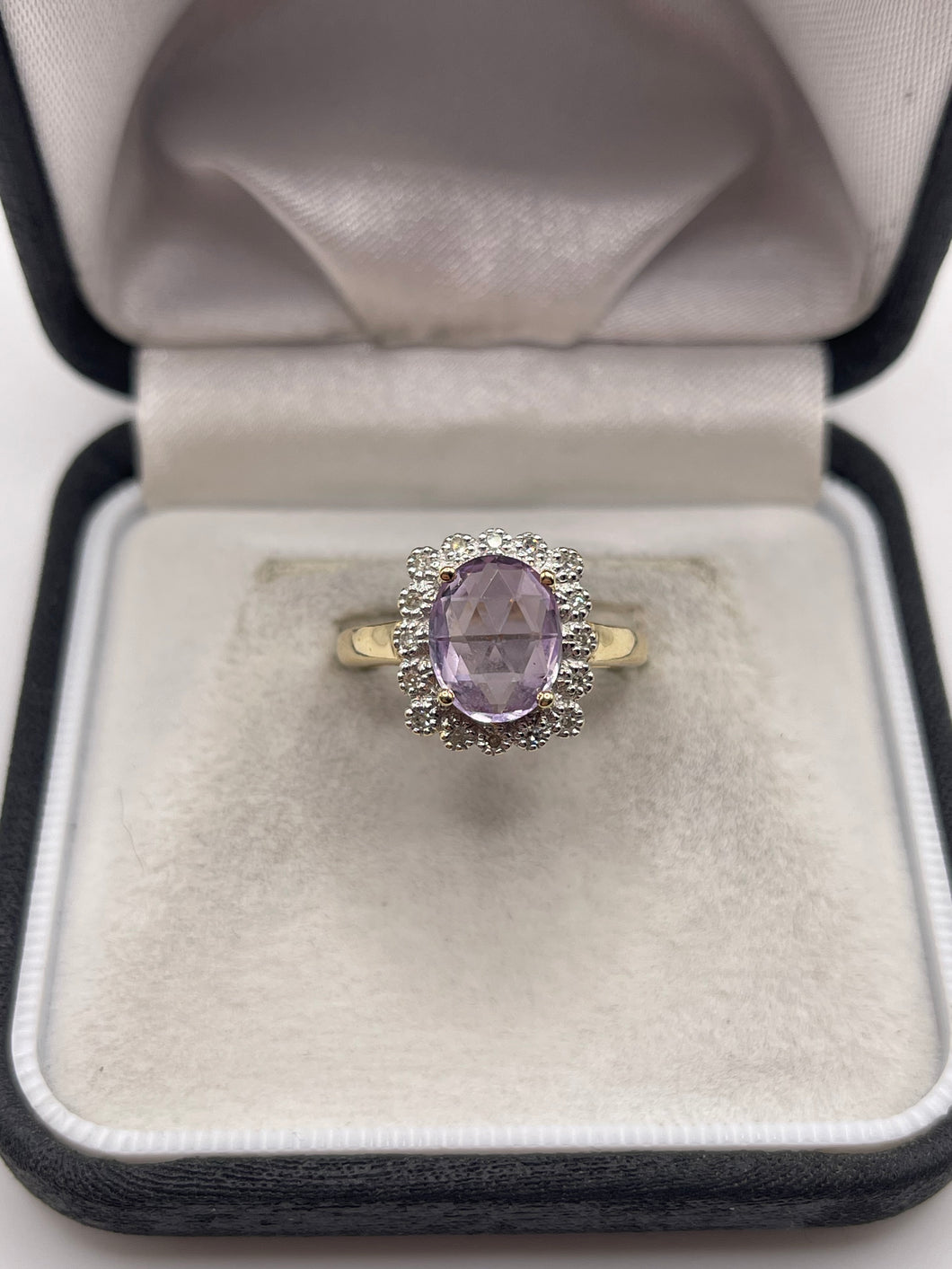 14ct gold amethyst and diamond ring