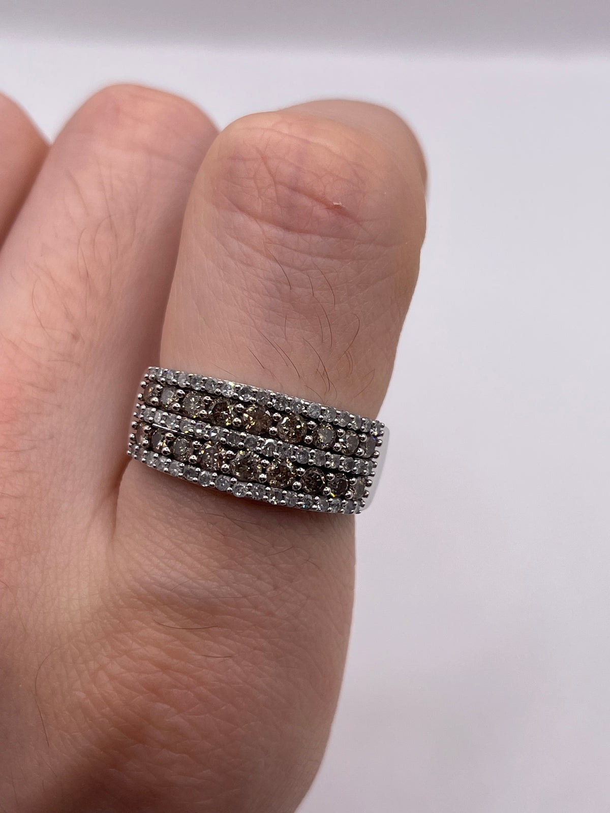 9ct white gold diamond cluster ring