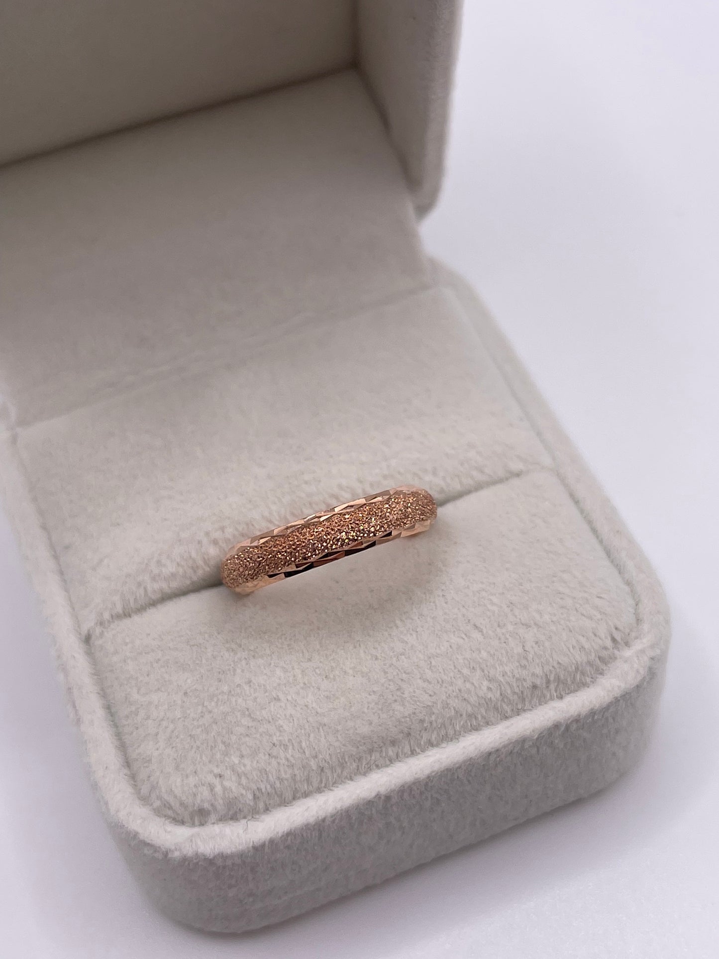 9ct rose gold band