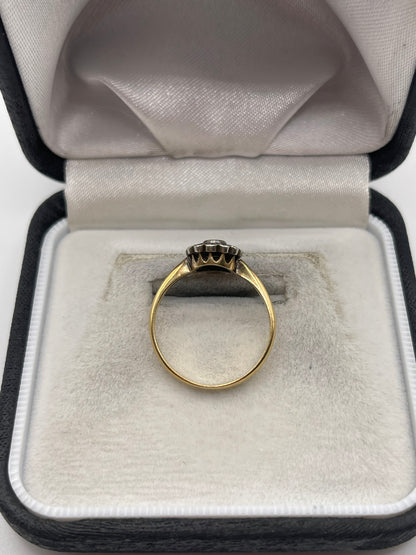 18ct gold sapphire and diamond ring