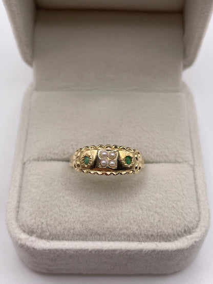 9ct gold emerald and pearl ring
