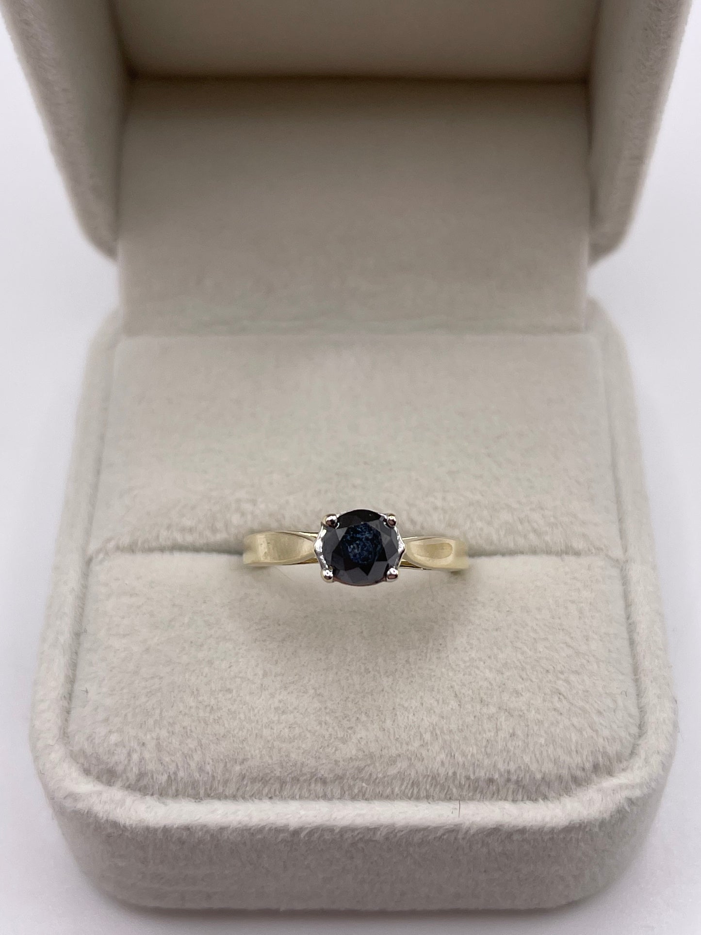 9ct gold black diamond ring