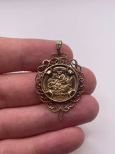 Load image into Gallery viewer, 9ct gold St George medallion pendant
