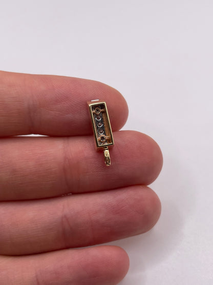 9ct gold diamond pendant