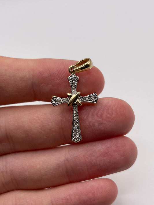 9ct gold diamond cross pendant