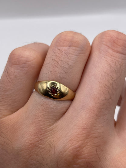 9ct gold garnet gypsy ring