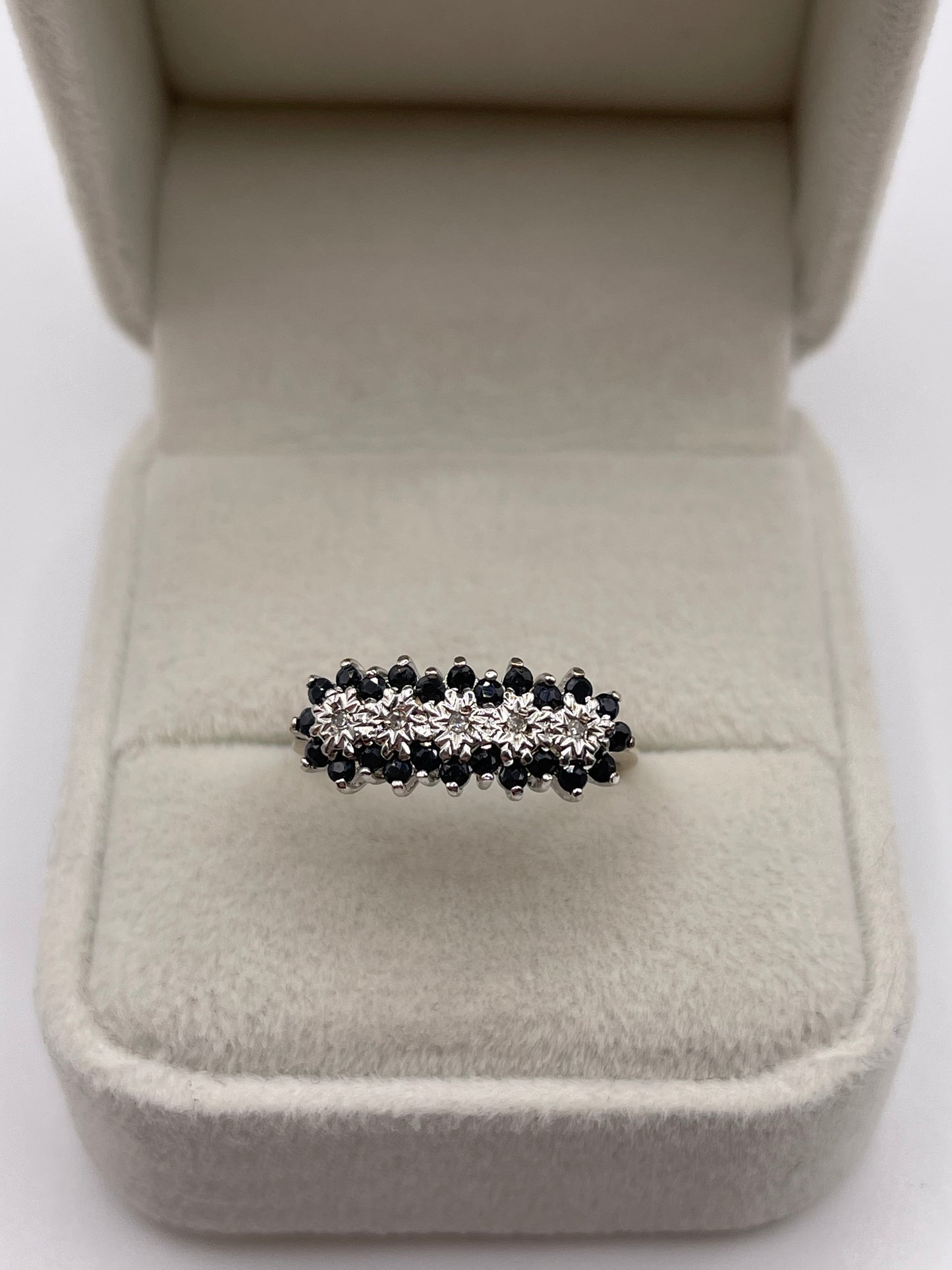 9ct gold sapphire and diamond ring