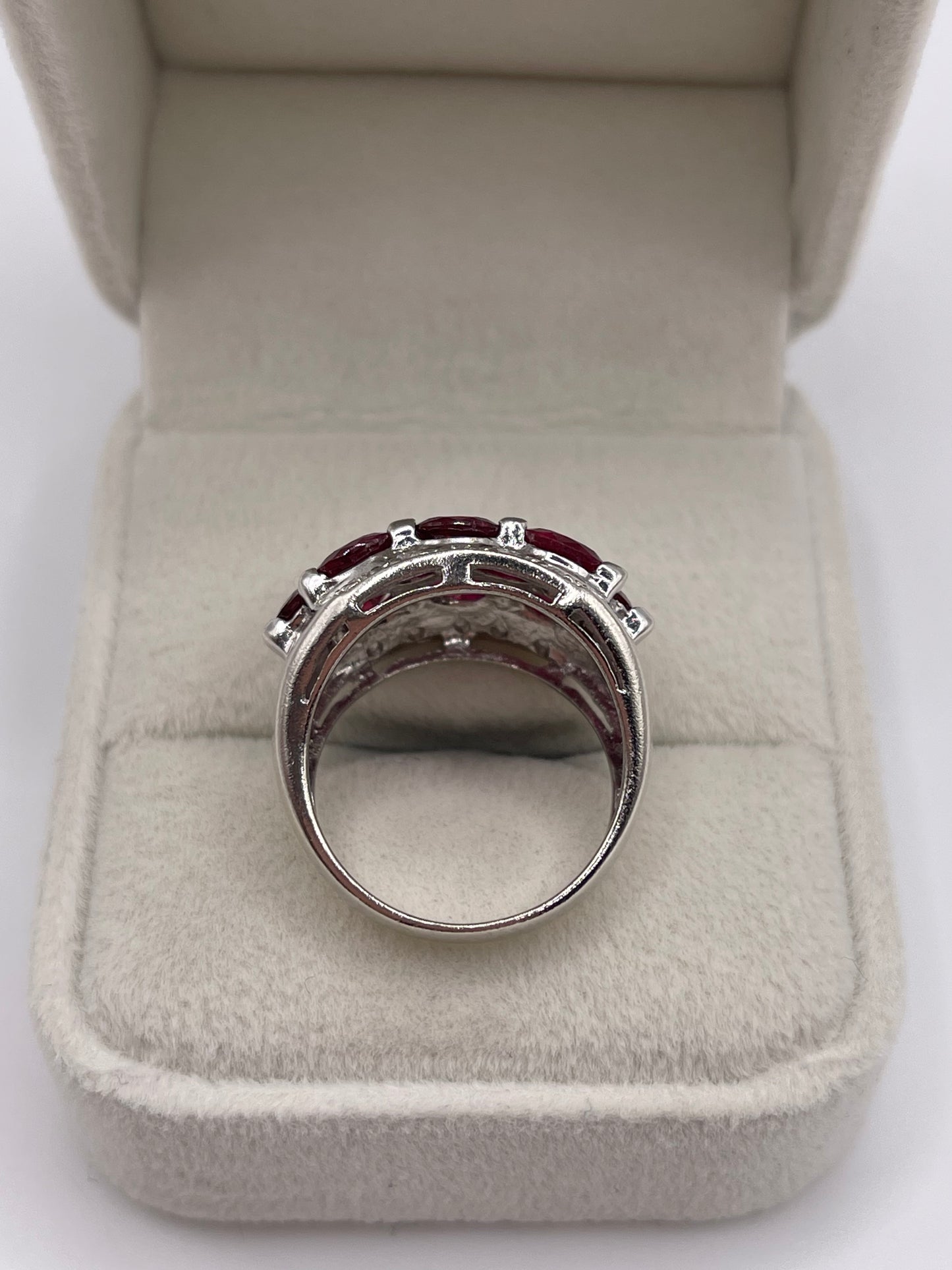 9ct white gold ruby and diamond cluster ring