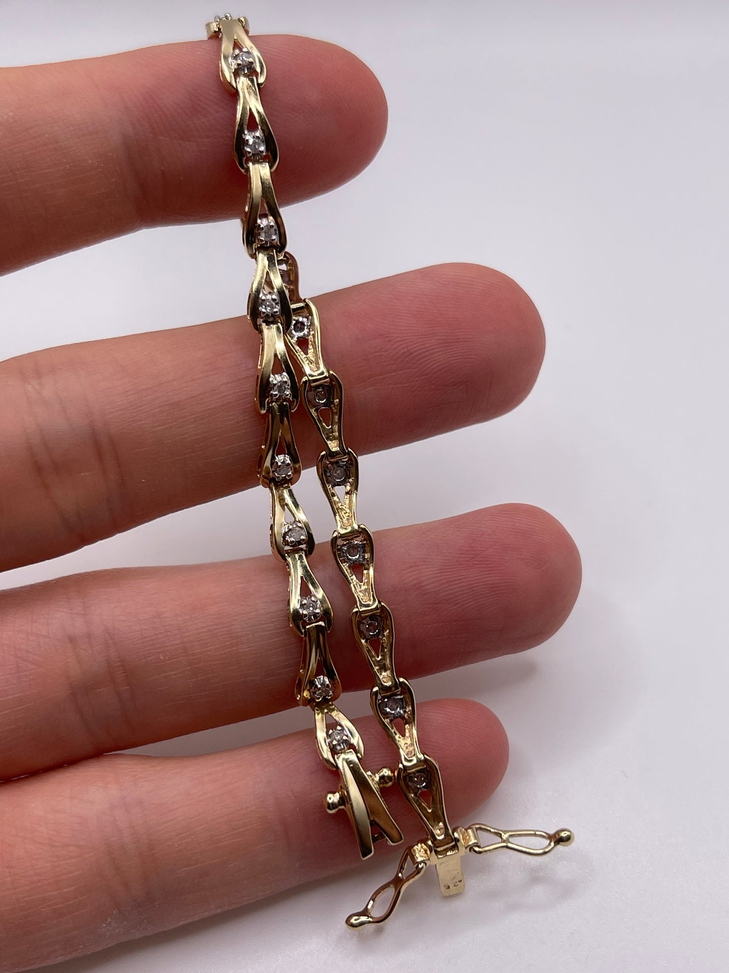9ct gold diamond bracelet