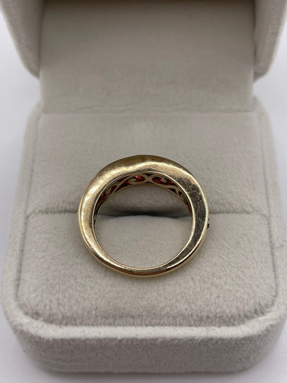 9ct gold garnet and zircon ring