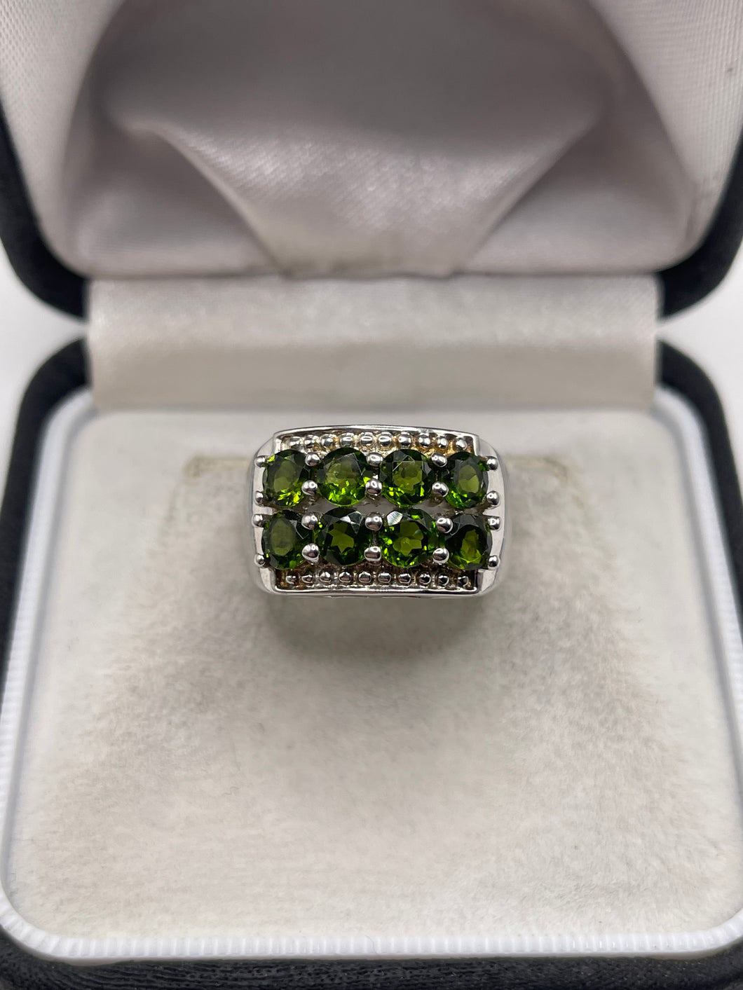 9ct gold diopside ring