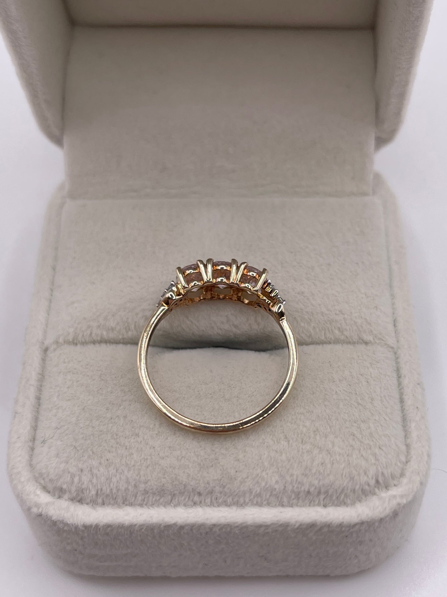 9ct gold morganite and zircon ring