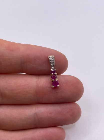 9ct gold ruby and diamond pendant