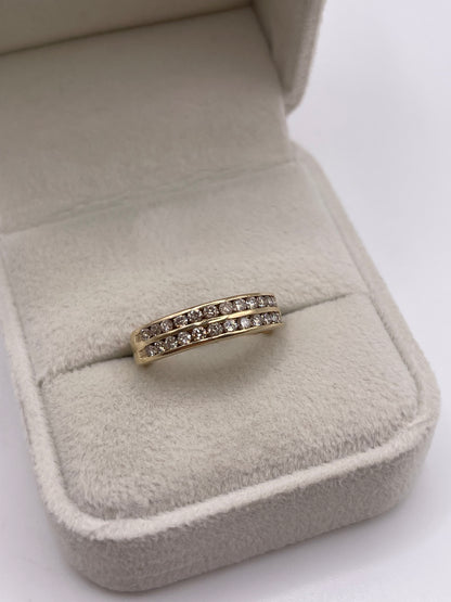 9ct gold diamond ring