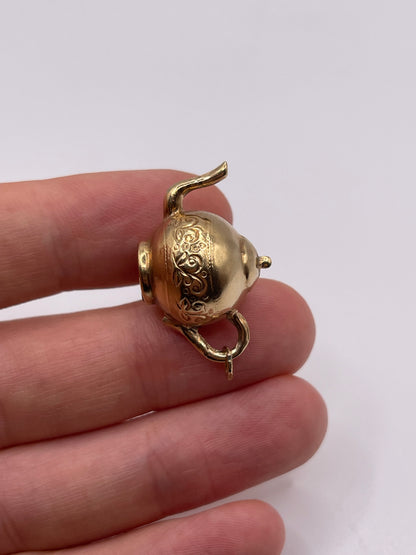 9ct gold teapot charm