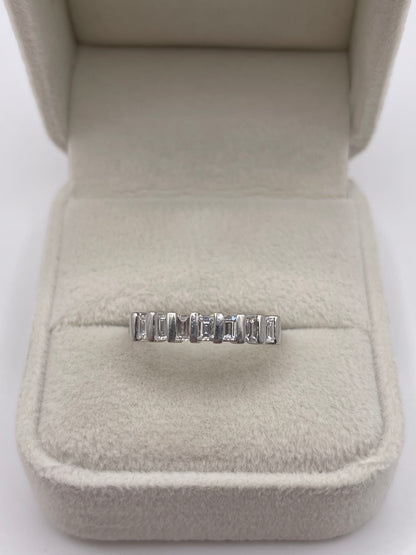 Platinum diamond ring
