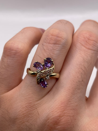 9ct gold amethyst and diamond ring