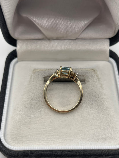 9ct gold blue and white zircon ring