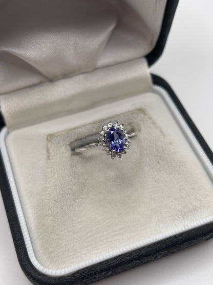 9ct white gold tanzanite and zircon ring