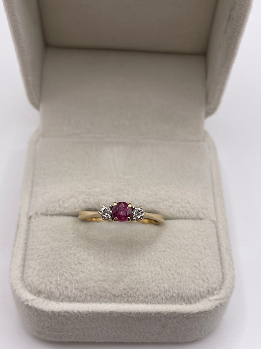 9ct gold ruby and diamond ring