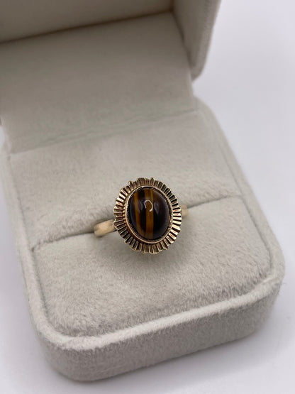 9ct gold tigers eye ring