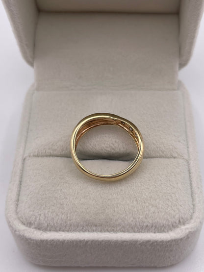 9ct gold diamond ring