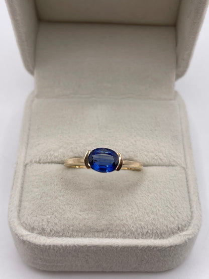 9ct gold kyanite ring