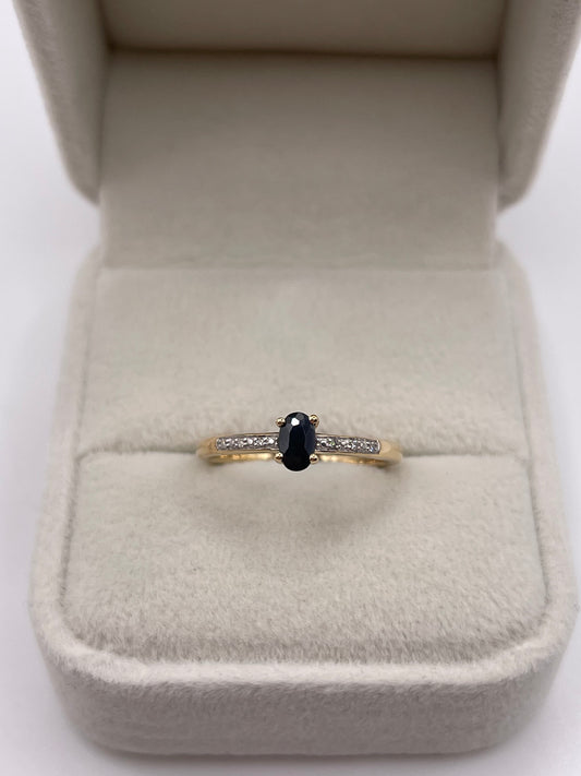 9ct gold sapphire and diamond ring