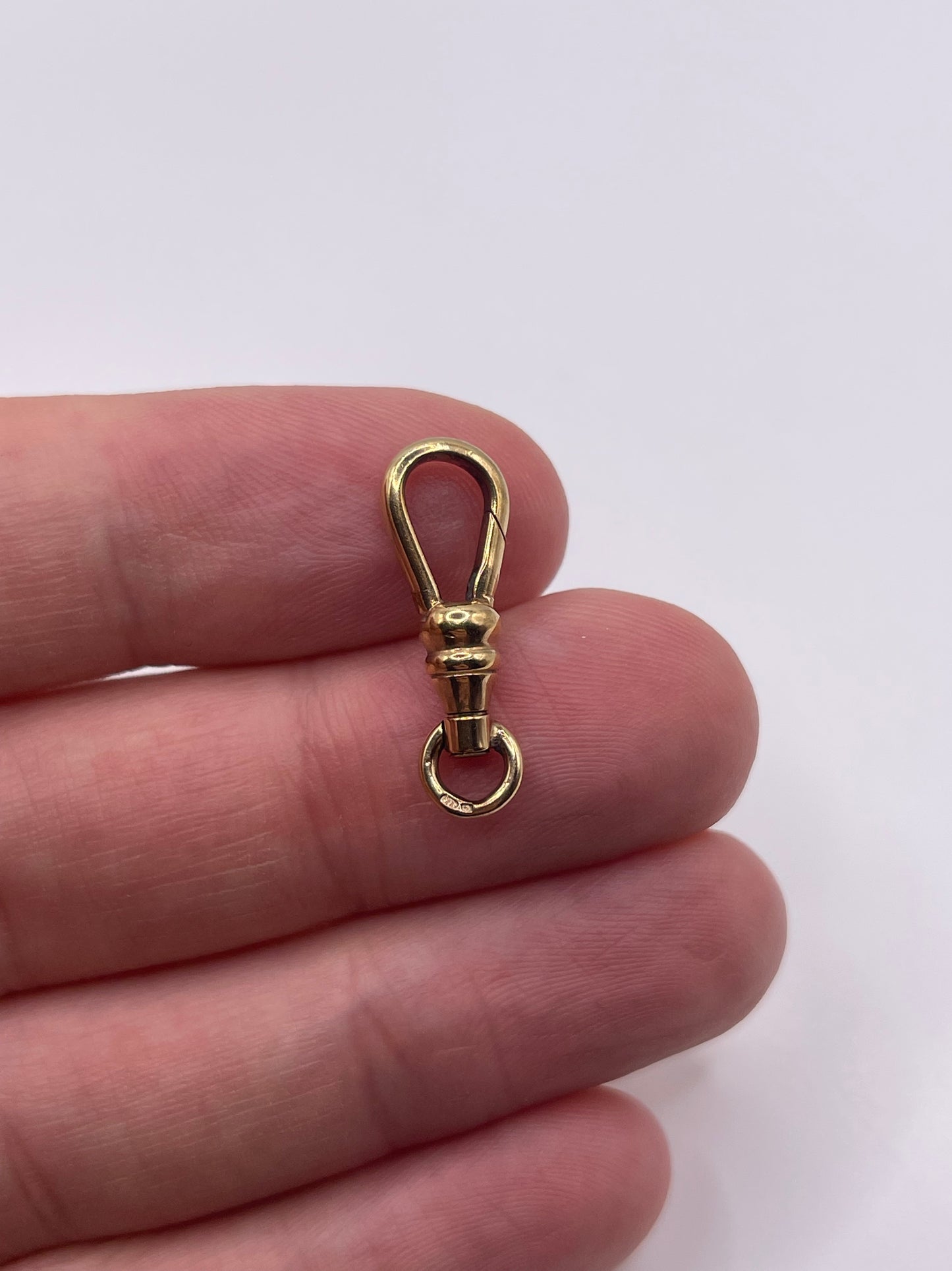 9ct gold dog clip 3