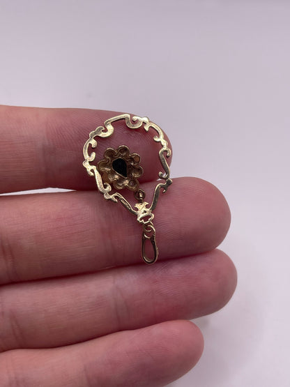 9ct gold sapphire and diamond pendant