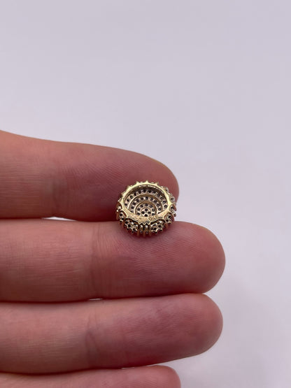 9ct gold diamond cluster pendant