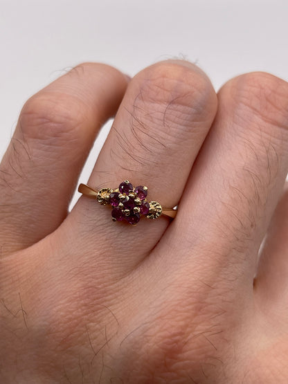 9ct gold ruby cluster ring