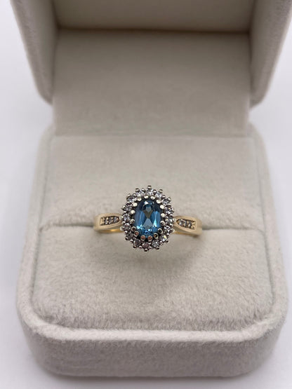 9ct gold topaz and diamond ring