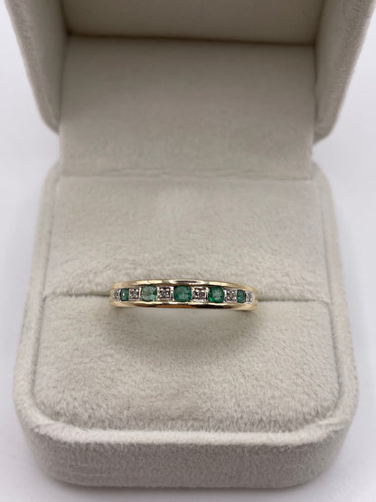 9ct gold emerald and diamond ring