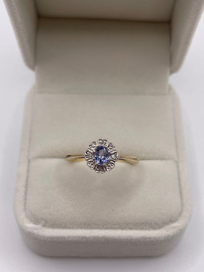 9ct gold sapphire and diamond ring