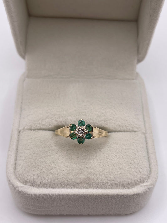 9ct gold emerald and diamond ring
