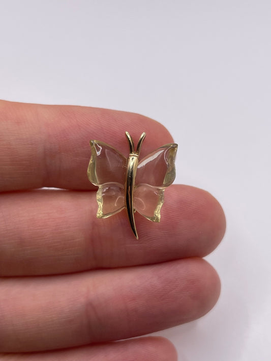9ct gold quartz butterfly pendant