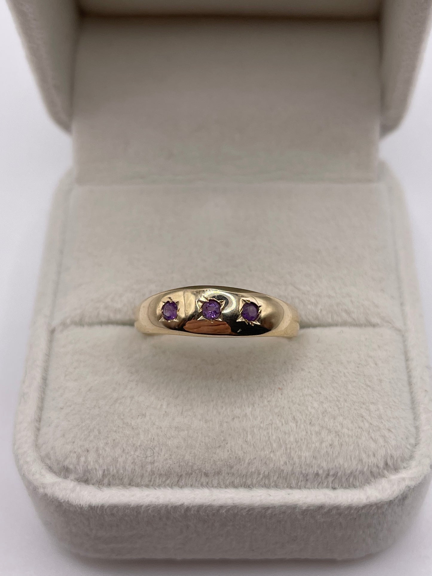 9ct gold amethyst gypsy ring