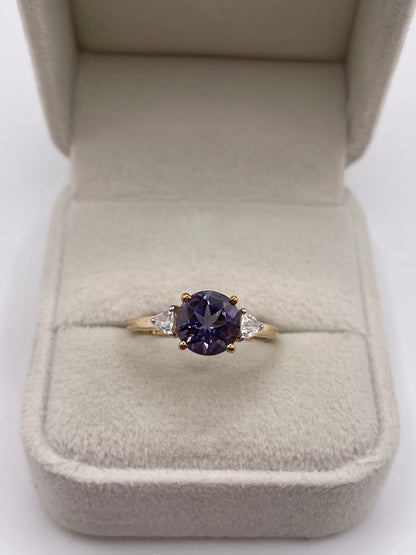 9ct gold blueberry quartz and zircon ring